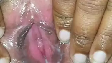 Indian College Girl Neha Penetrates Huge Artificial Cock