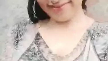 Paki Sexy Girl Showing Boobs (update