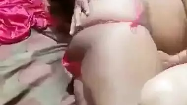 Deshi lesbian Aunty’s