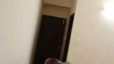 An old man breaks a young girl’s pussy in Telugu sex