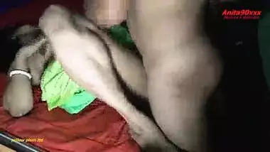 Indian bhabi fucking in home with Dever G ne chut ki aag bhujhae