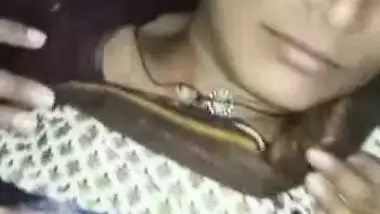 Indian wife naked getting fingered