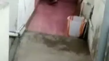 Flashing to neighbor desi aunty