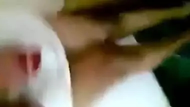 Mallu bhabhi having affair with the servant