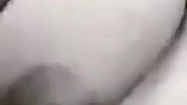 Horny Bhabhi Showing Her Boobs and Pussy On Video Call