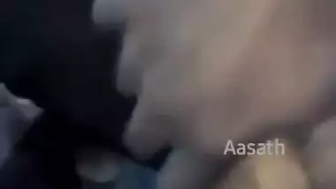 Mature bhabhi boobs pressed by colleague at work place