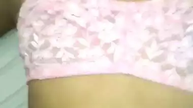 Cute amateur Indian girl sex with her boyfriend