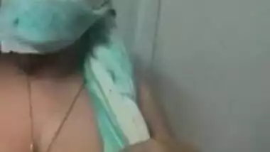 Sex is over and after shower Desi woman shows on cam her XXX jugs